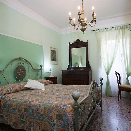Corte Palazzo Picedi Benettini 萨尔扎纳 外观 照片