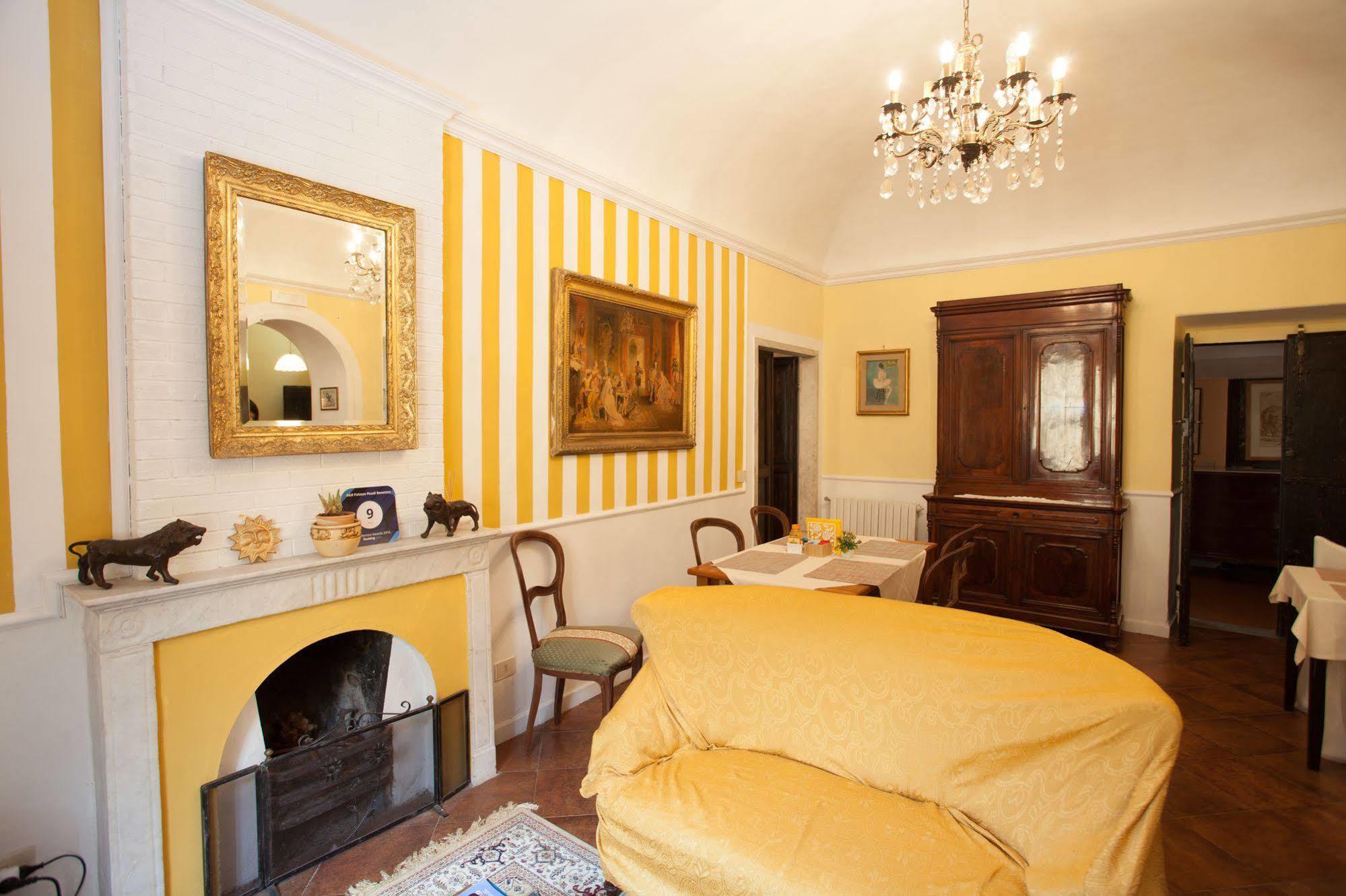 Corte Palazzo Picedi Benettini 萨尔扎纳 外观 照片