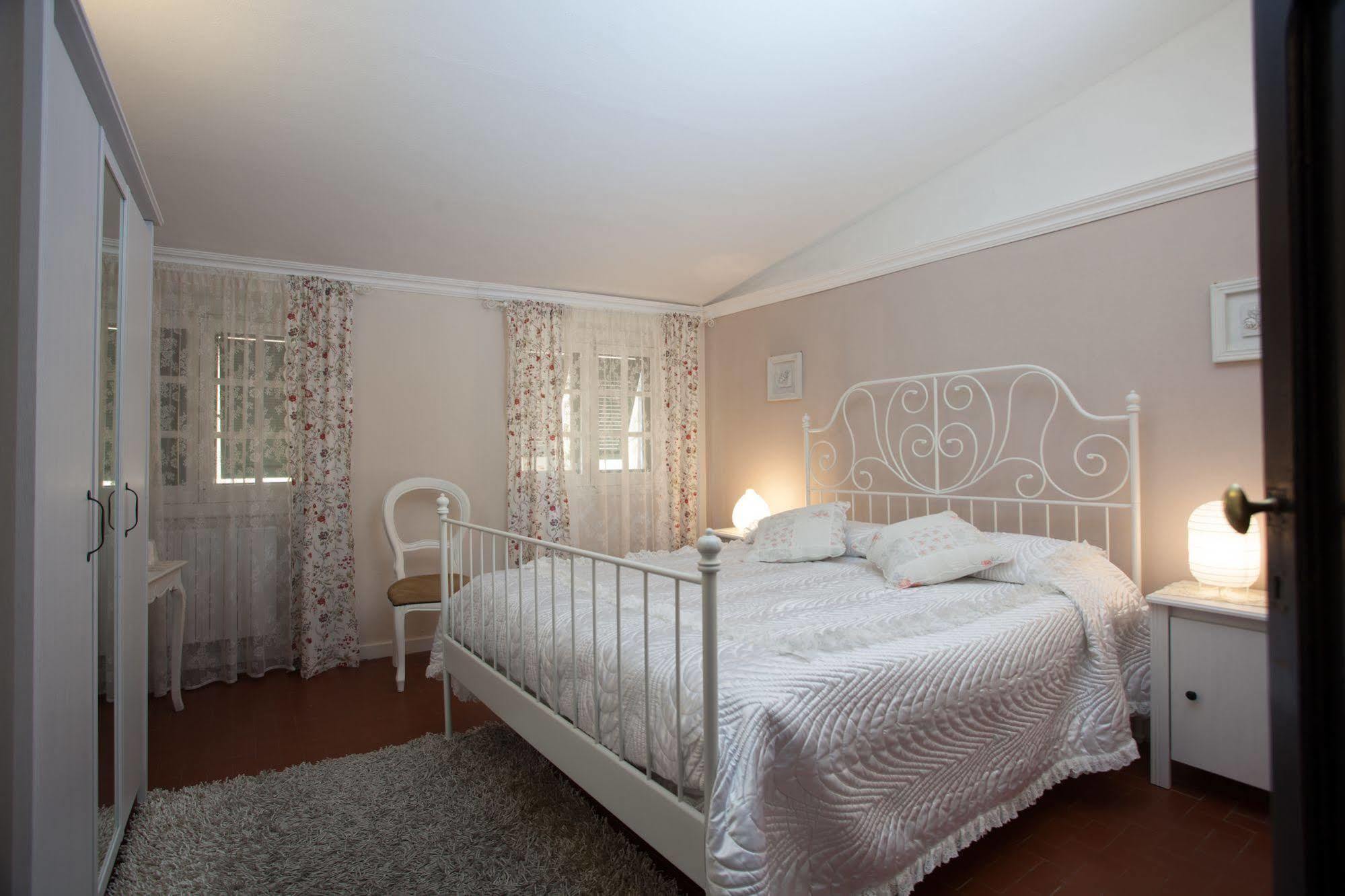 Corte Palazzo Picedi Benettini 萨尔扎纳 外观 照片