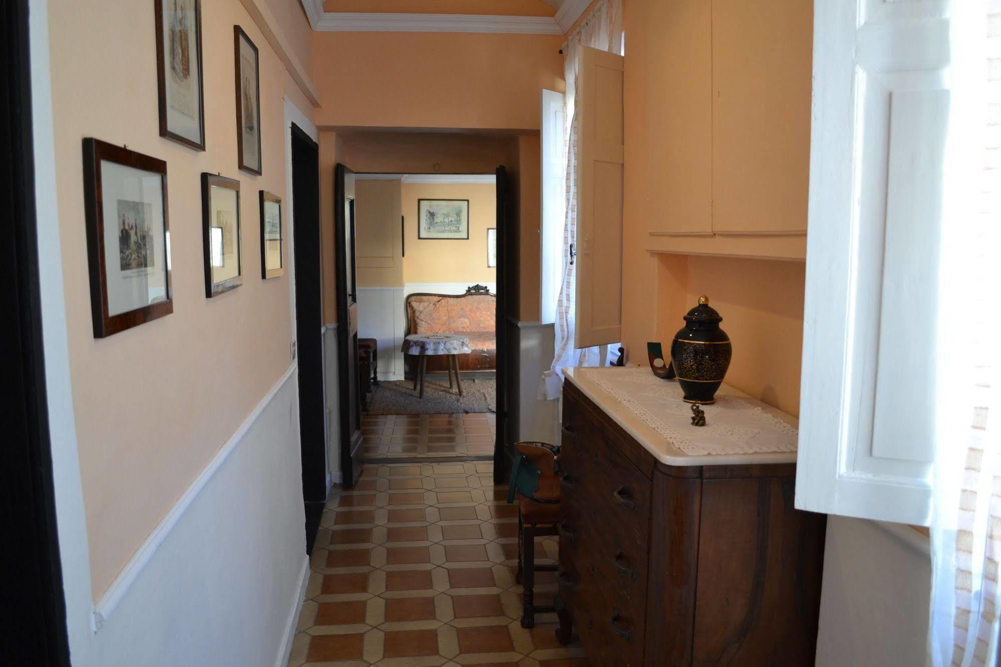Corte Palazzo Picedi Benettini 萨尔扎纳 外观 照片